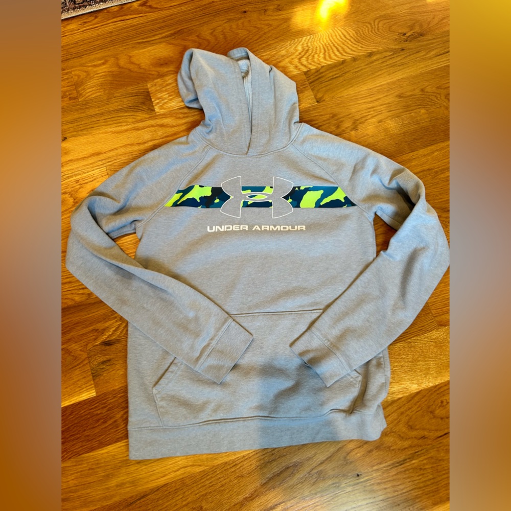 UA sweatshirt